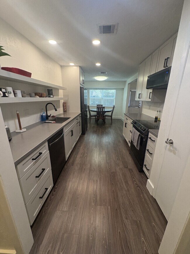 Photo - 22419 Deville Dr