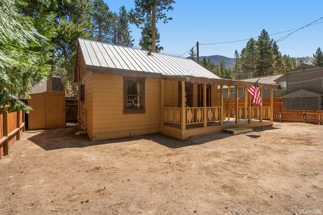 Cozy 2Bd Cabin! Available now for a 3-6 mo... - Cozy 2Bd Cabin! Available now for a 3-6 mo... Casa