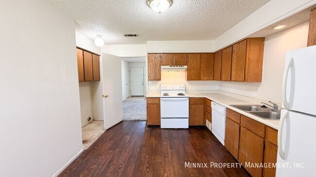 Photo - 2119 S Loop 289
