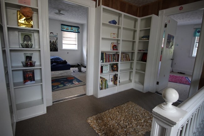 Photo - 14 Magnolia Sq Unidad 3