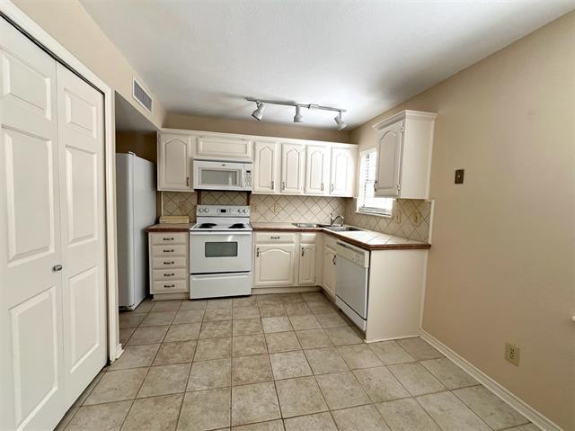 Photo - 1503 Mccoy St