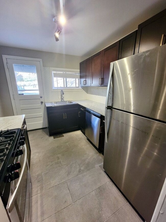 Photo - *** Mt. Washington Two Bedroom Duplex for Rent * Large Yard * Private Patio * Fully Renovated * W...