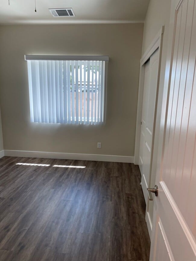 Photo - 820 La Baig Dr Unit 820-300