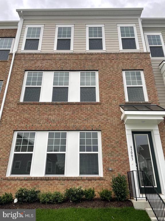 Photo - 43003 Cattail Marsh Pl Townhome