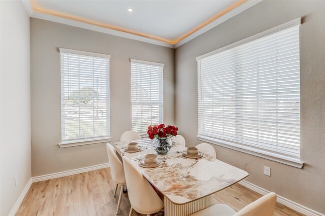 Photo - 416 Sonata St