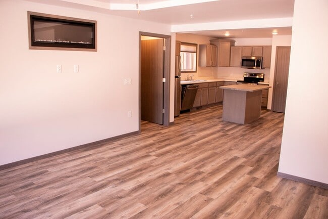 Spacious 2 Bed- Southside Apartment! - Spacious 2 Bed- Southside Apartment!