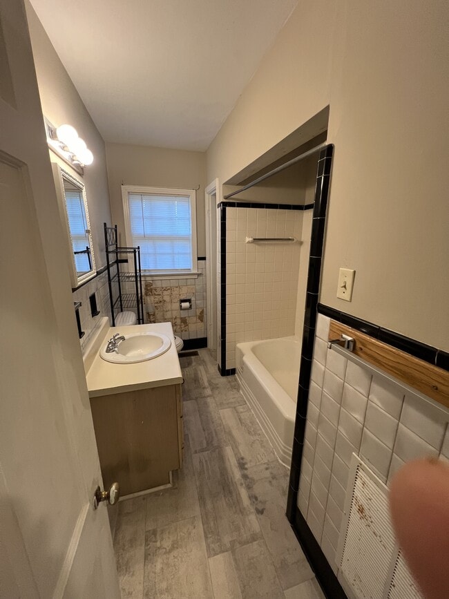 Photo - 2924 Mere Dr