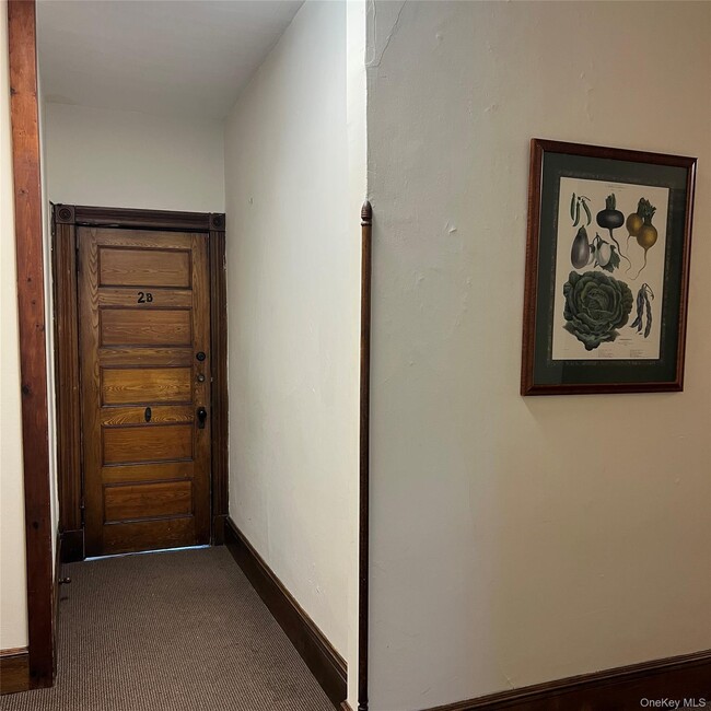 Building Photo - 32 Parkway Unit 2B