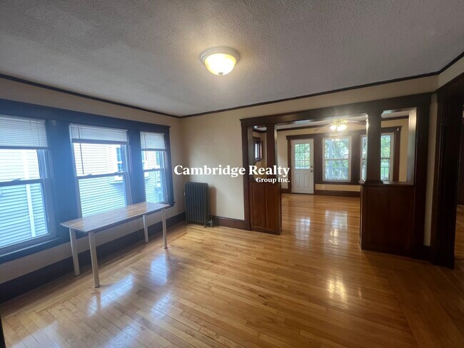 Photo - 929 Broadway Unidad 2