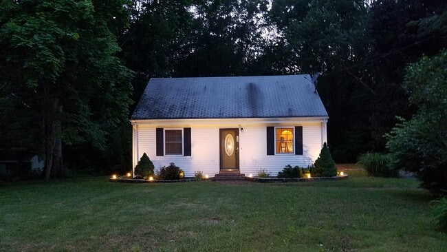 Photo - 68 Blatchley Ave