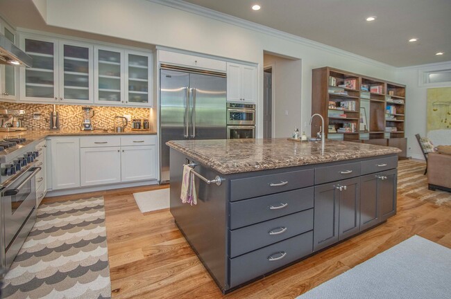 Photo - Stunning 4Bed/5bath Home in Kentfield