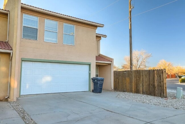 Photo - 3035 Bright Star Dr NW