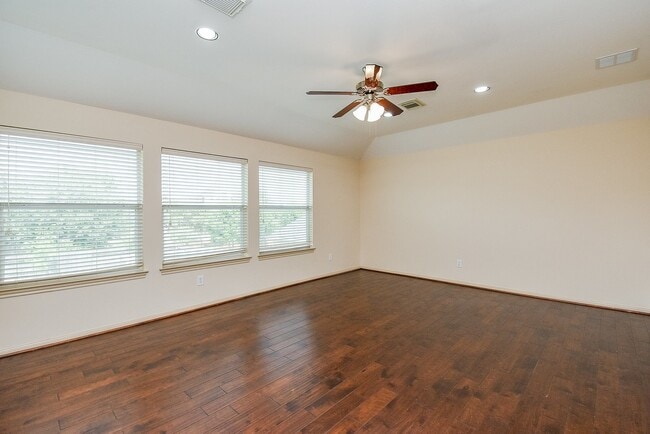 Photo - 28514 Hayden Park Dr