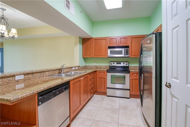 Building Photo - 20221 Estero Gardens Cir Unit 107 Rental