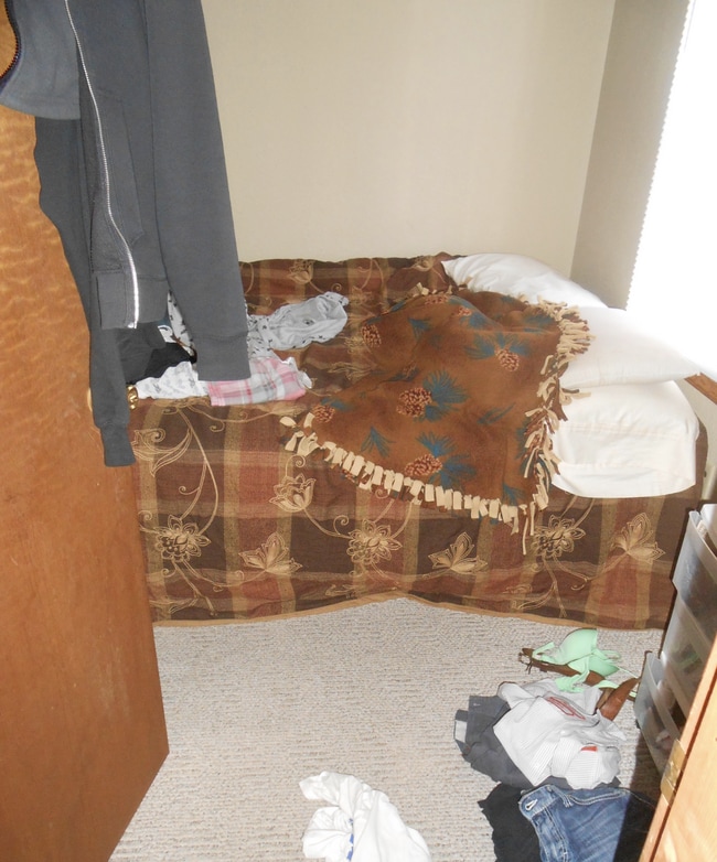 Photo - 2 bed 1 bath near UWEC area!