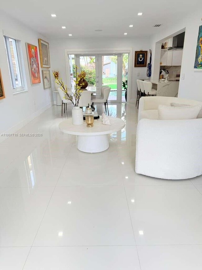 Photo - 9437 SW 145th Pl