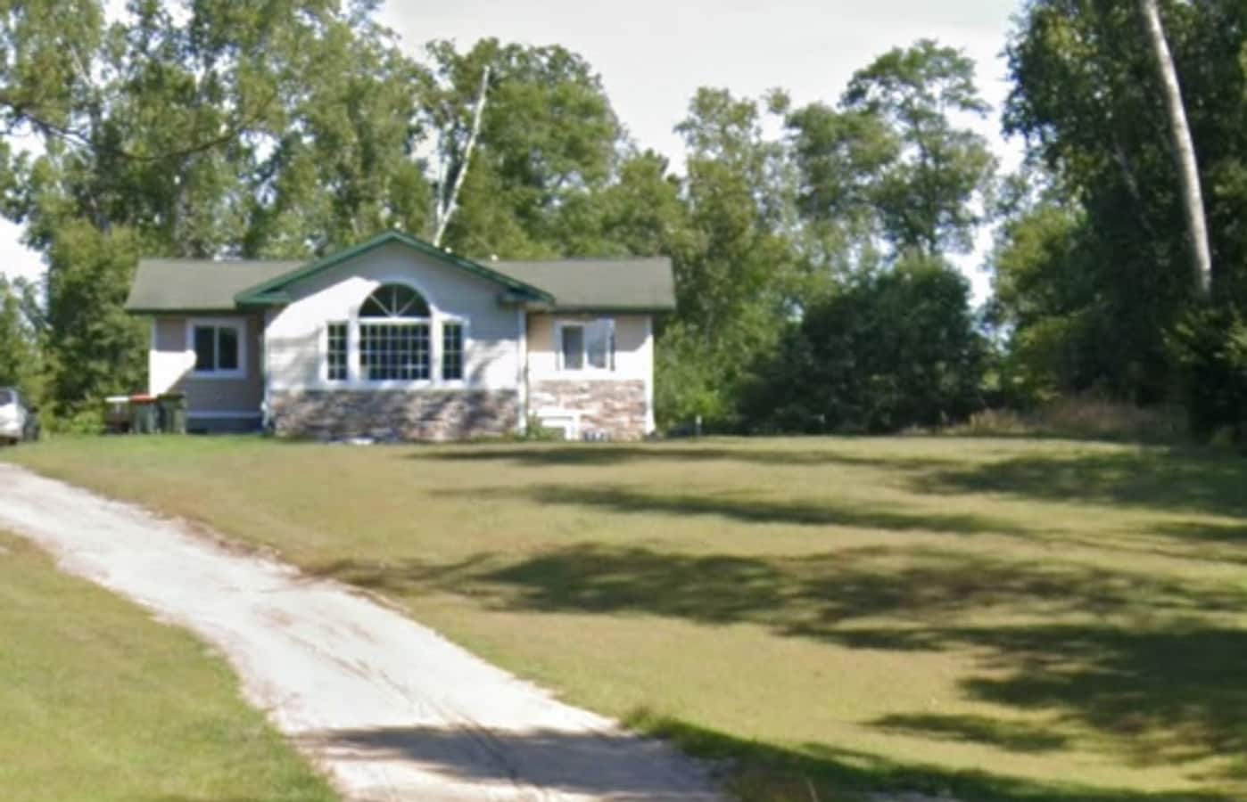 Photo - 10656 Ottawa Trail