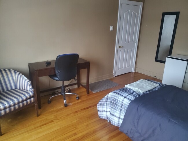 Photo - 2061 Rue Saint-Urbain Unit M1