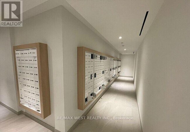 Photo - 1 Fairview Rd E Unit 615