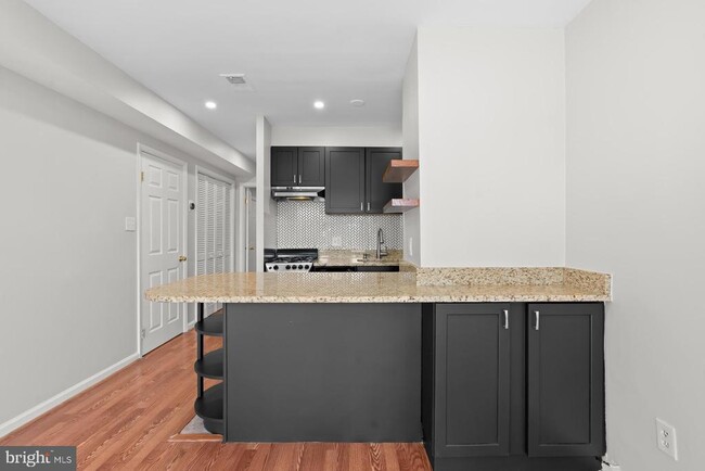 Photo - 2517 P St NW Unit 1