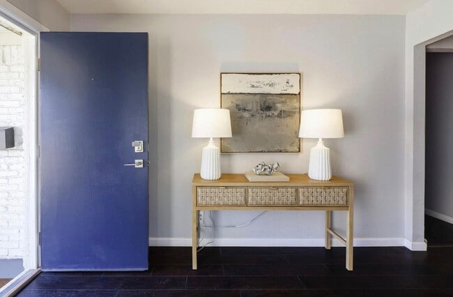 Photo - 10282 Vinemont St