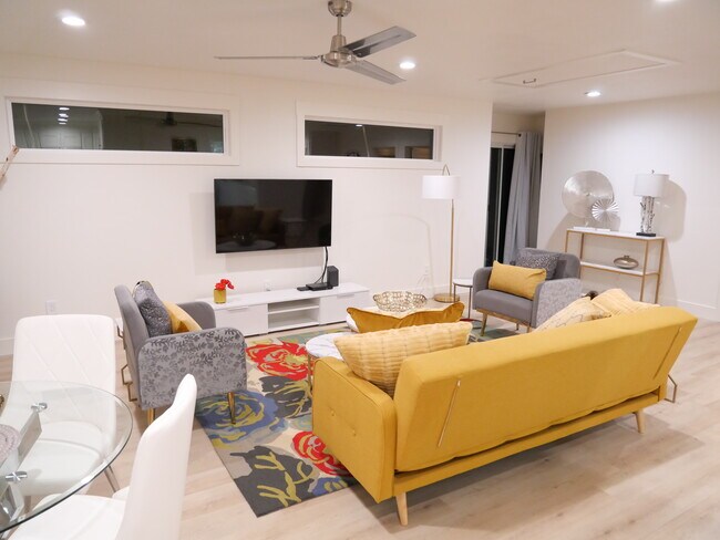 Photo - 8112 Holanda Ln Unit Luxury 2 Bedroom Apartment