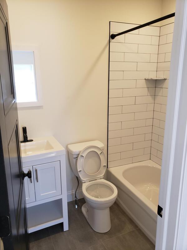 Photo - 125 Sumac St