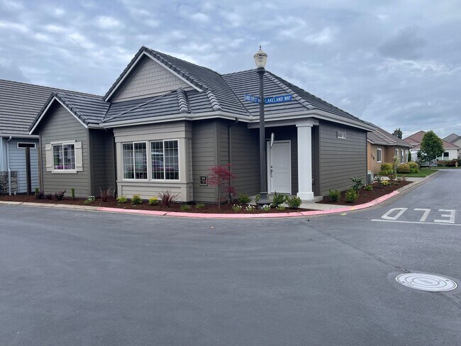 Brand New Home in Lake Shore Estates - Brand New Home in Lake Shore Estates