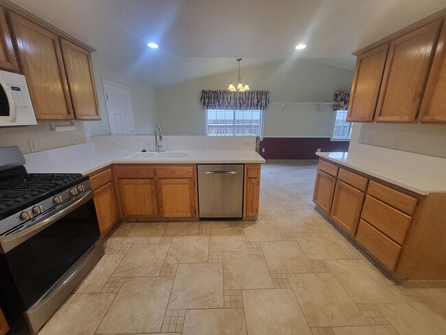 Photo - 1551 Rolling Hills Dr