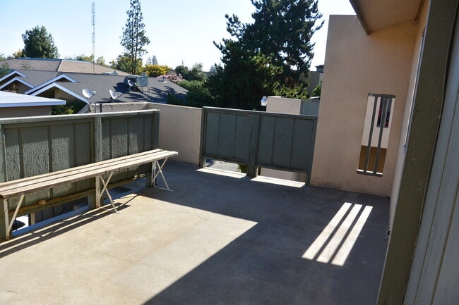 Photo - 2740 S Sallee Ct Unit 2742