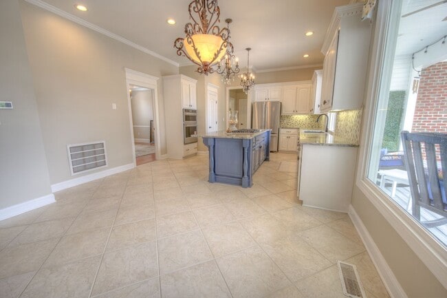 Photo - 3771 Waterford Dr