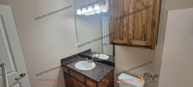 Photo - 2/2 Townhome in Southlawn