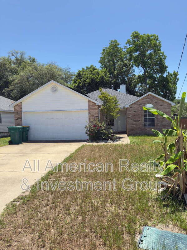 Photo - 968 Southern Oaks Ct House