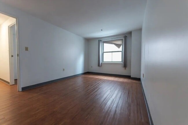 Photo - 5 Pine St Unit D