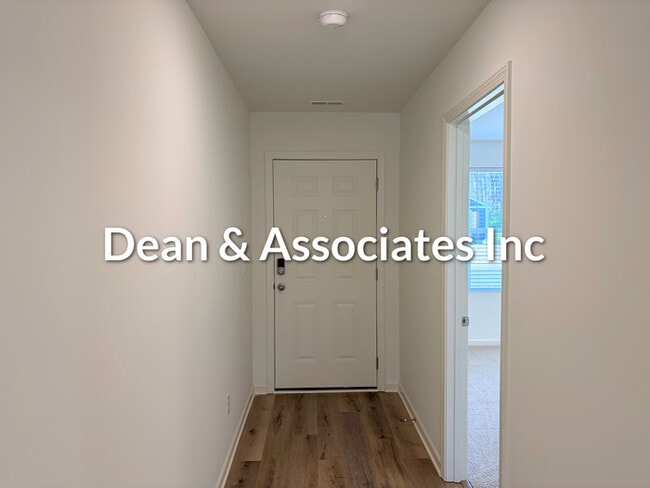 Photo - 827 Fish Camp Rd