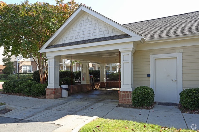 Lavado de autos - Haven Birkdale Village