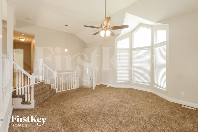 Photo - 1607 Stasi Ave