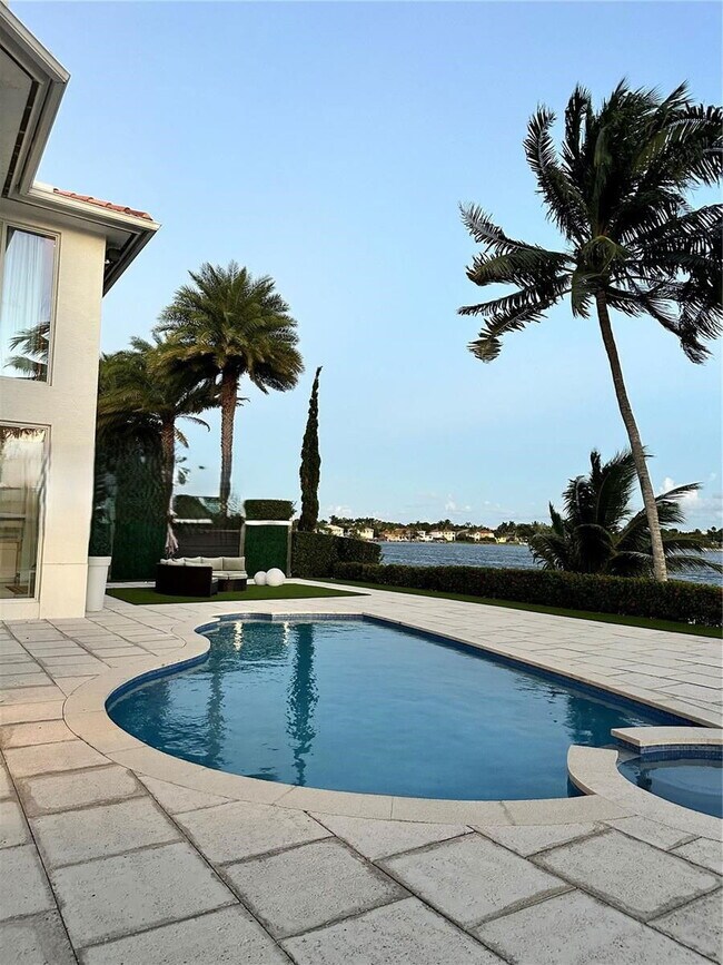 Photo - 6801 NW 113th Ct