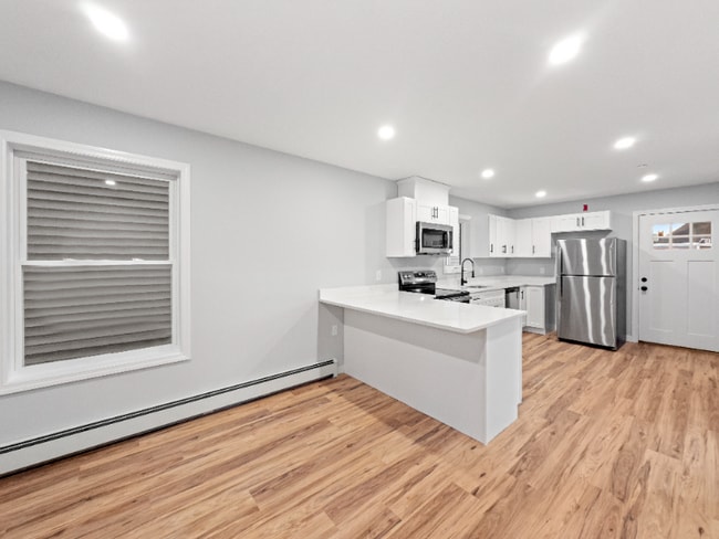 Photo - 107 Abbott St Unit 3