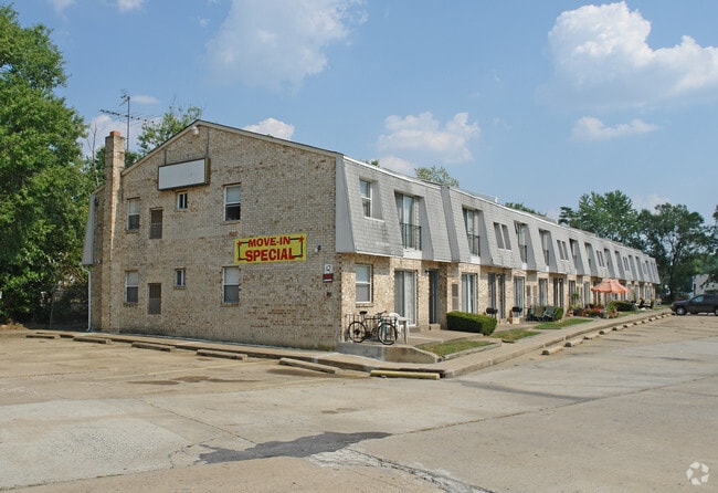 Photo - Amber Court Apartments