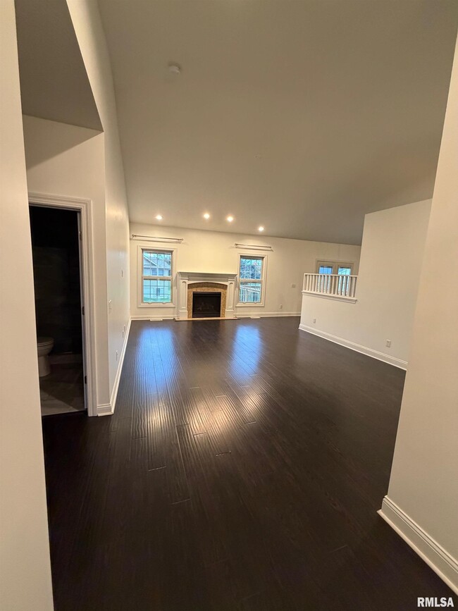 Photo - 2625 E 56th Ct