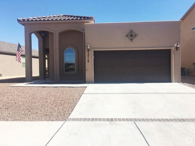 Building Photo - 3716 Loma Cortez Dr Rental