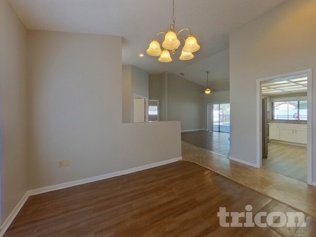 Photo - 1808 S Golfview Dr