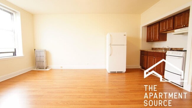 Building Photo - 2779 N Milwaukee Ave Unit 217