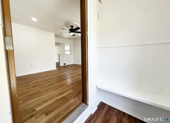 Photo - 225 Battis Rd