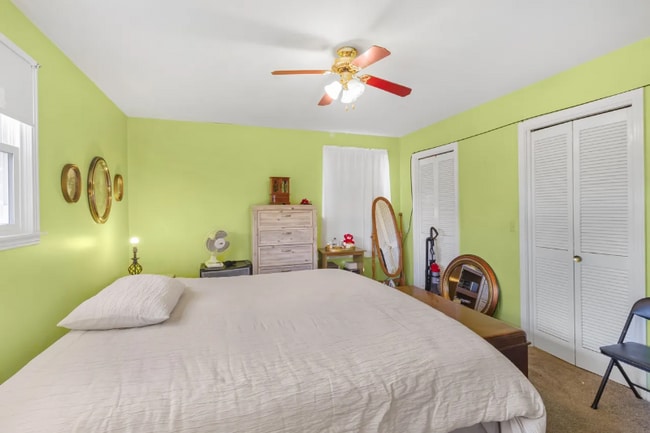 Photo - 3811 Crouch Dr