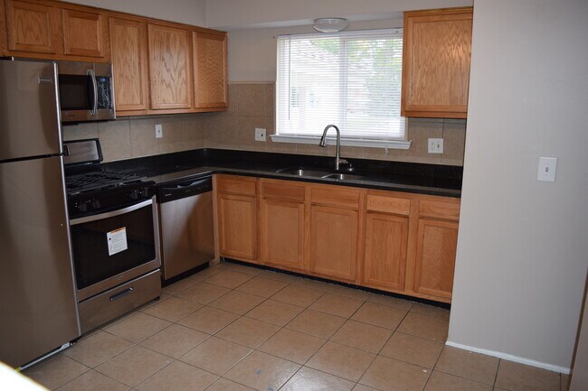 Photo - 3 BEDROOM 1 1/2 BATH PRIVATE ENTRY TOWNHOU...
