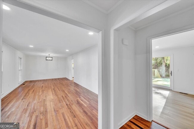 Photo - 1806 Knox St