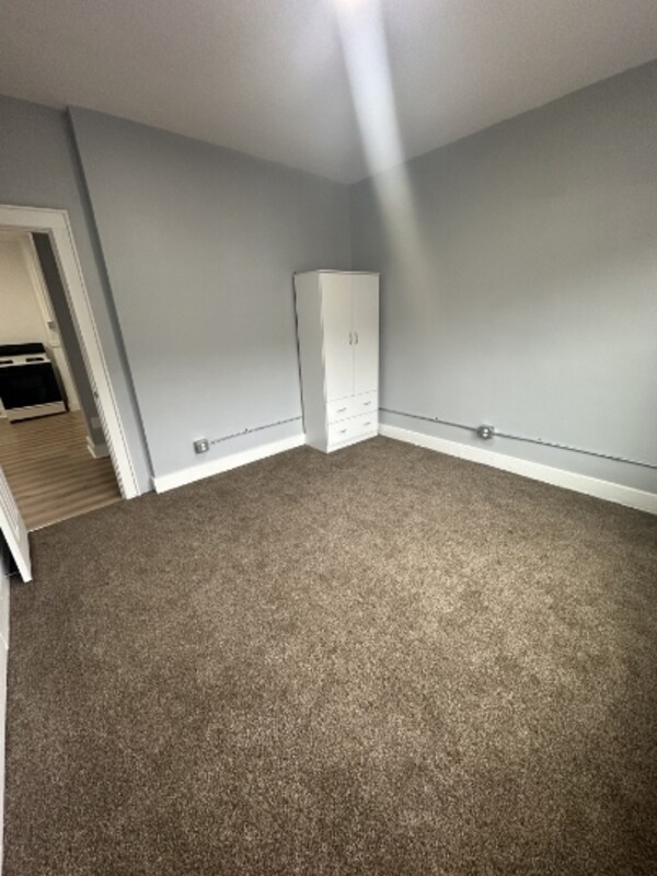 Photo - 2654 N Moreland Blvd