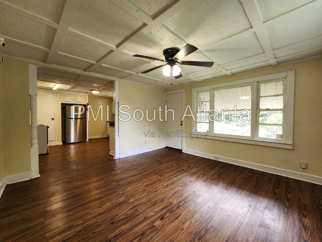 Photo - 348 N 17th St